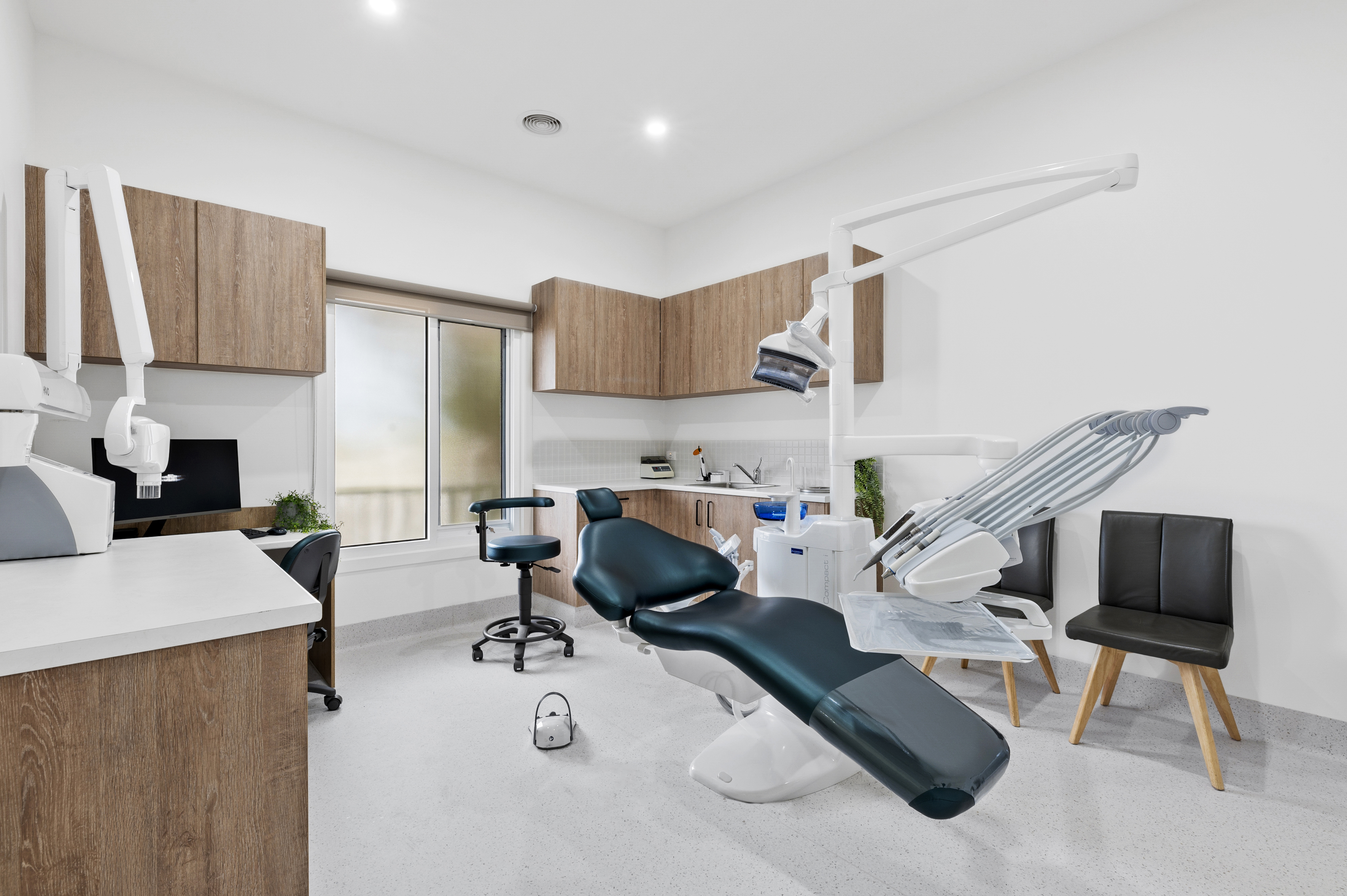 Balyang Dental clinic interior